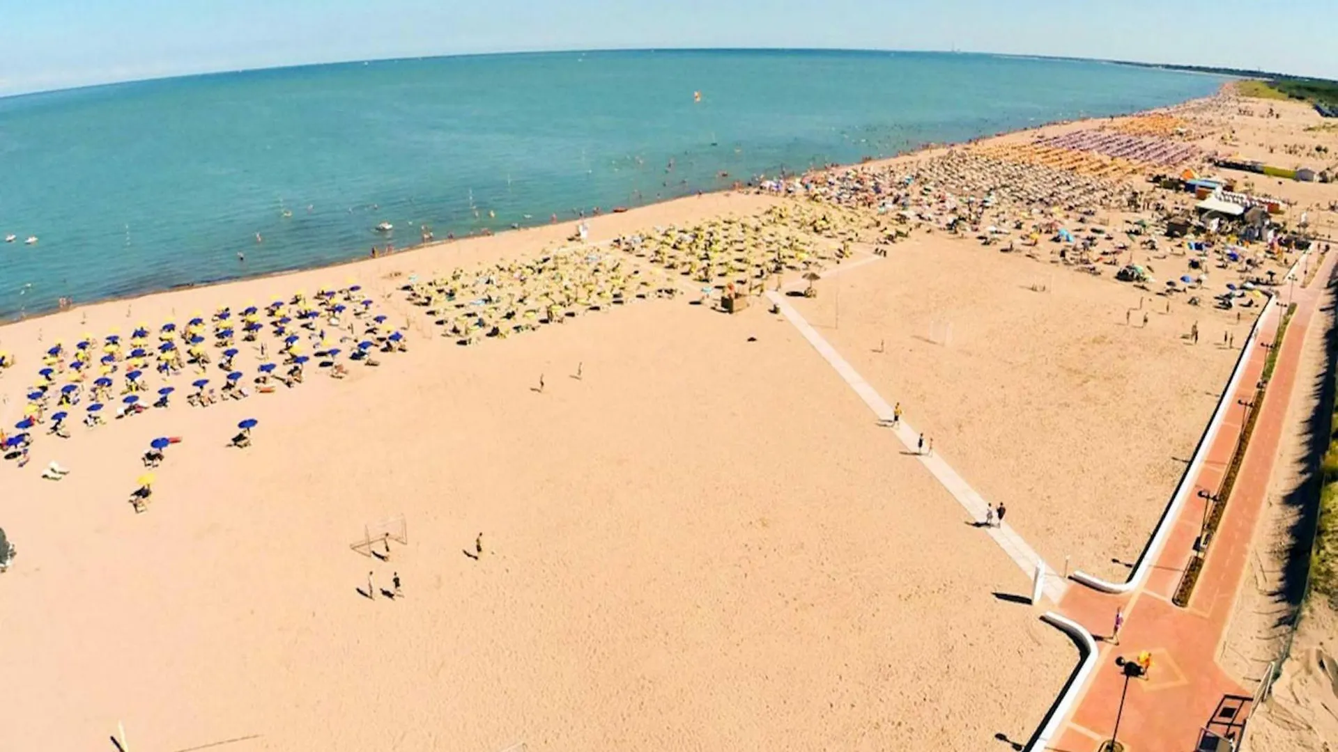 Welcoming Apartment Near The Beach Rosolina Mare Italien